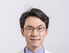 꽃구경 후 눈이 가렵고 충혈 된다면? [건강 나침반]