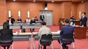 진주시, '2025년 진주시 축제위원회' 개최