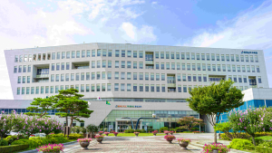 모든 학생에 입학준비금·수학여행비 지급 [충남에듀있슈]