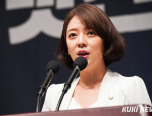 배현진, ‘상환 방학제 신설’ 법안 발의…한동훈 ‘학자금 완화 공약’ 법제화