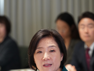 중기부, K-뷰티 수출지원 강화…해외인증 지원 5000만원으로 늘린다