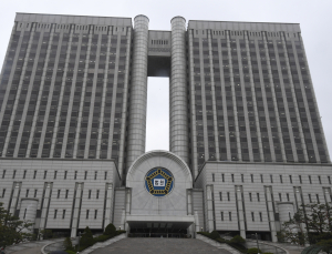 이재명 파기환송심, 서울고법 형사7부에 배당…재판장 이재권은 누구