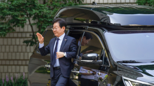 서울고법, 이재명 피고인 소환장 발송…집행관 직접 나서 송달 시도