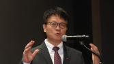 SKT “유심 정보 유출로 복제폰 제작 불가…금융 피해 없을 것”