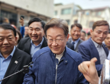 이재명 후보, 강원 최북단 고성 거진전통시장 경청투어