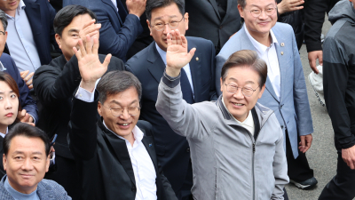 ‘동해안 민심 공략’ 강릉 찾은 이재명