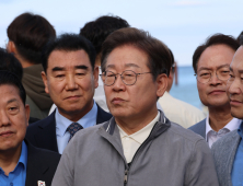 이재명, 김문수·한덕수 단일화 가능성에 “반헌법 민주공화국 파괴 세력”