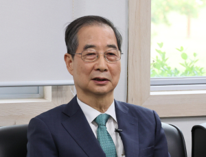 보수 단일후보 적합도, 한덕수 30.0%·김문수 21.9% [리얼미터]
