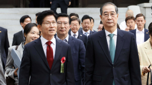 김문수, ‘침대정치’에 국민의힘 ‘진땀’…‘反이재명 빈텐트’ 되나