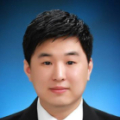 사법이 물러섰다면, 정치도 멈춰야 한다 [데스크 창]