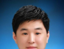사법이 물러섰다면, 정치도 멈춰야 한다 [데스크 창]