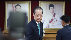 한덕수, 박정희 생가 찾아 “제가 모신 첫 대통령…뜻 새기겠다”