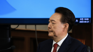 윤석열, 12일 지상 출석…포토라인 앞에 설까