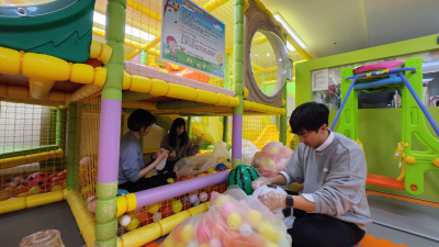 KB운용, 한부모가족시설 봉사활동 外 한투운용·삼성운용·미래에셋 [쿡경제]