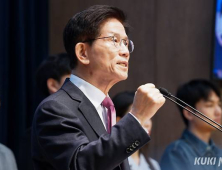국힘, ‘후보 교체’ 가능성 솔솔…김문수 측 “반민주적 쿠데타”