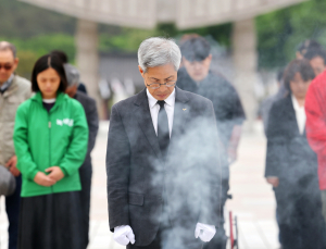 기호 5번 권영국 “李 ‘중도보수’ 표명에…유일한 진보 후보는 나” [21대 대선]