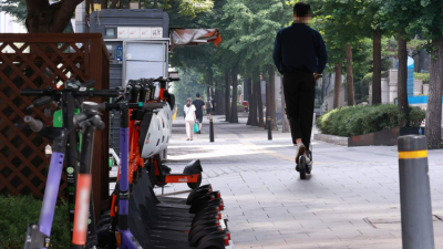 전동킥보드 사고에 칼 뺀 서울…홍대·반포 통행 전면 제한