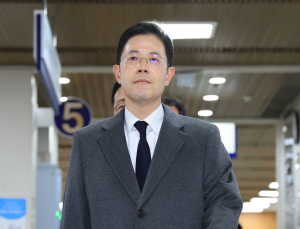 ‘고발 사주’ 손준성 탄핵심판, 오늘 첫 정식 변론