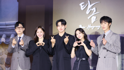“한국미 알리겠다는 의무감”…‘탄금’ 이재욱·조보아, 전세계 홀릴 미스터리 멜로 사극 [쿠키 현장]