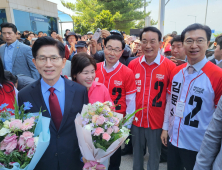 김문수 후보, 사천 우주항공청 찾아 