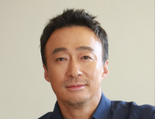 ‘믿보배’ 이성민, HB엔터테인먼트와 전속계약