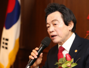 허경영 구속 여부 16일 결정…신도 성추행·사기 등 혐의