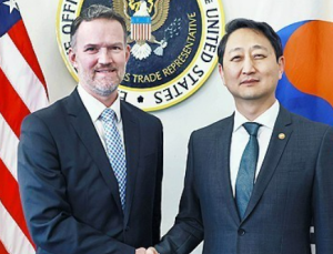 USTR 대표, HD현대중·한화오션 만나 조선협력 구체화