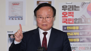 김재원 “김문수, 尹과 후보 확정 후 통화…탈당 논의 없었다”