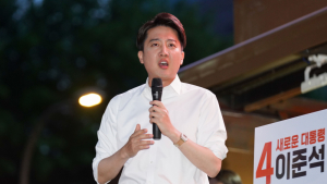 이준석 “현수막 불 지른 10대 최대한 선처” [21대 대선]