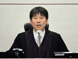 대법 윤리감사관실 “지귀연 의혹 확인 중…비위 확인시 법령 따를 것”