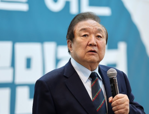 헌정회 “개헌 빠진 대선 공약 유감”
