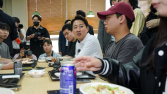 이준석‚ ‘인하대 학식 먹자’…“단일화 질문 무의미” [21대 대선]
