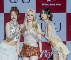 드림캐쳐 유닛 ‘유아유(UAU)’‚ 8년 만에 유닛으로 데뷔 [쿠키포토]