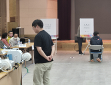 사전투표 ‘호남 높고 경상‧충청 낮고’